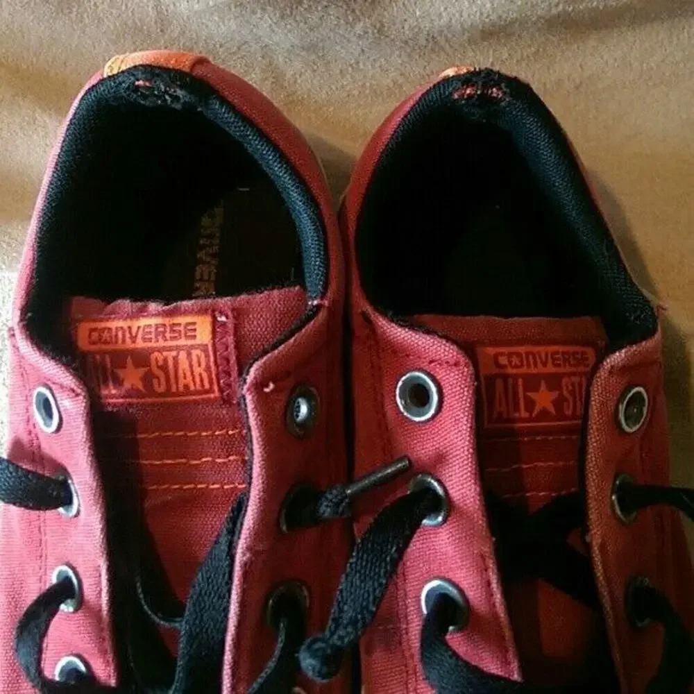 Converse Chuck Taylor All Star - Street Slips Chili Paste - Red/Black - Size 4